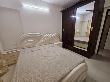 Bedroom in 2 BHK Apartment at Kanakia Spaces Sevens, Andheri East – for Rent