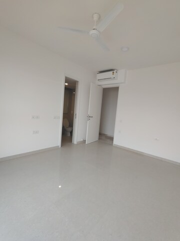 Master Bedroom in 3 BHK Apartment at Hiranandani Fortune City, New Panvel – for Rent
