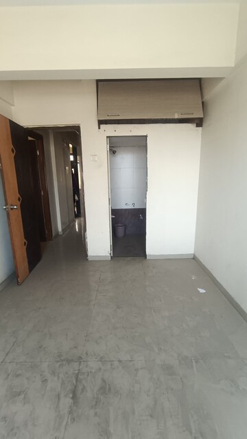 Room in 3 BHK Apartment at Ramnagar – for Rent