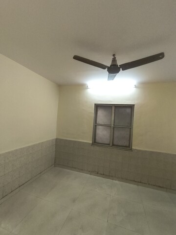 Room in 2 BHK Apartment at Yashodham Complex, Goregaon East – for Rent