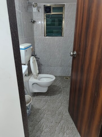 Bathroom in 1 BHK Apartment at Lower Parel – for Rent
