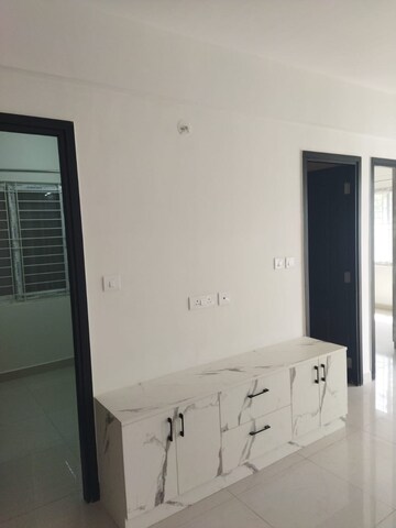 Room in 1 BHK Apartment at Shriram Liberty Square, Electronic City Phase ii – for Rent