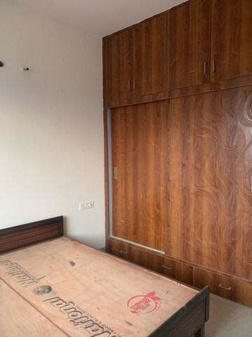 Room in 1 BHK Apartment at Kharar Mohali Road – for Rent
