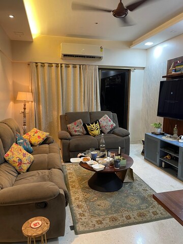 2 BHK Apartment For Rent in Khar West Mumbai  8175964