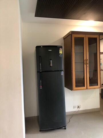 Furnished Amenities in 3 BHK Apartment at BPTP Discovery Park, Sector 80 – for Rent