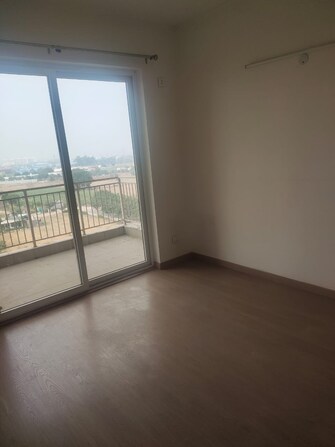 3 BHK Apartment For Resale in DLF Regal Gardens Sector 90 Gurgaon  8176014