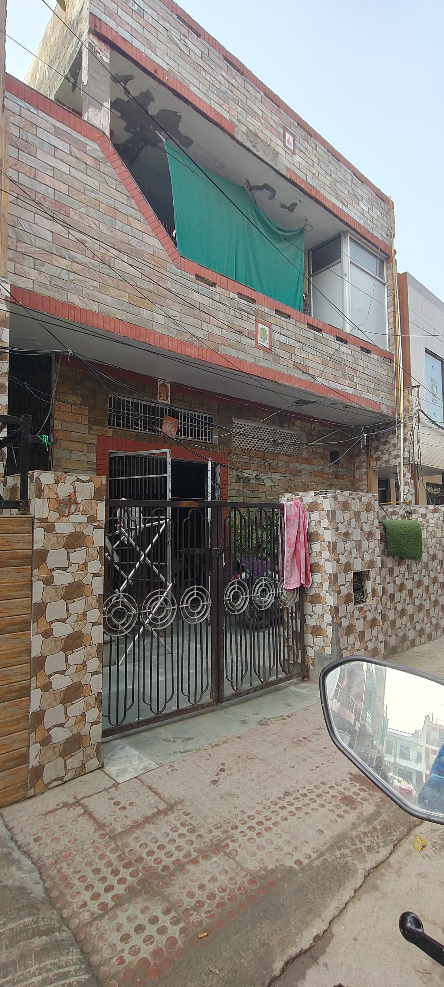 2.5 BHK + Pooja Room,Study Room Independent House For Sale in Sector 7