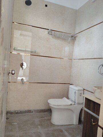 Bathroom in 6+ BHK Independent House at Sector 38 – for Rent