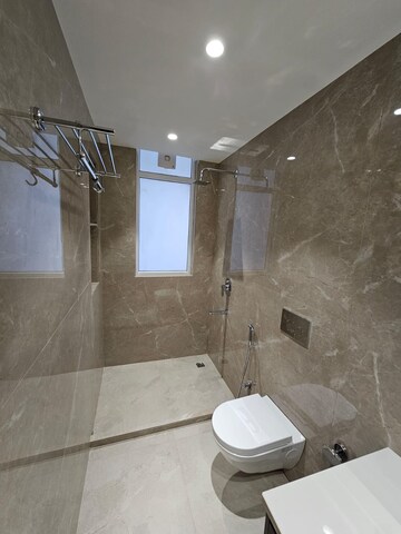 Bathroom in 1 RK Apartment at DLF Atria, Dlf Phase ii – for Rent