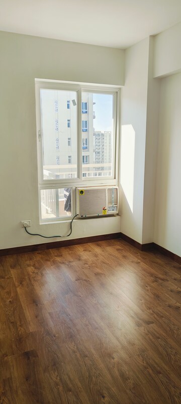 2 BHK Apartment For Sale in Silverglades The Melia, Sohna Sector 35