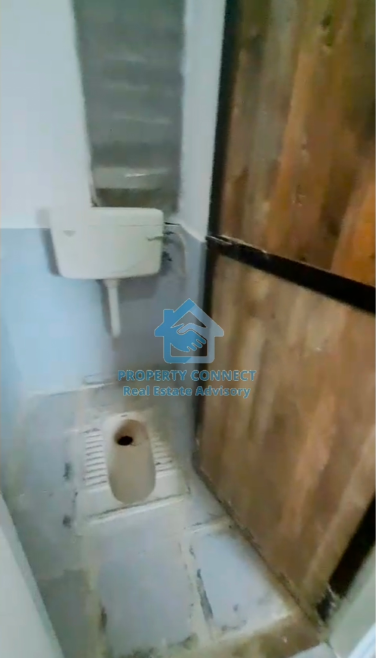 Bathroom, jangid-complex 1 Bedroom 450 Sq.Ft. Apartment In Vijay Park Thane 8176160