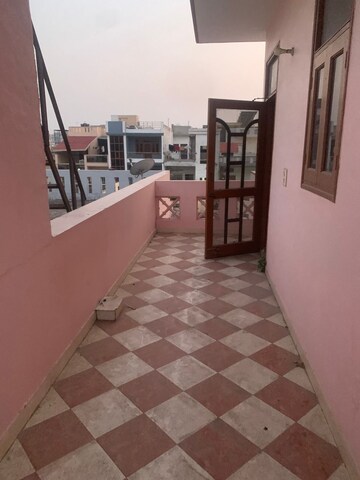 Balcony in 3 BHK Independent House at Sector 21d – for Rent