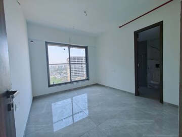 Room in 3 BHK Apartment at Hubtown Seasons, Chembur – for Sale