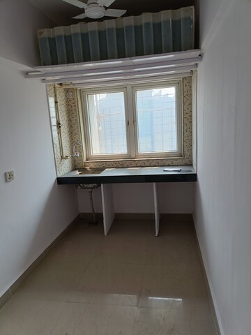 Room in 2 BHK Apartment at Royal Palms Ruby Isle Apartment, Goregaon East – for Rent