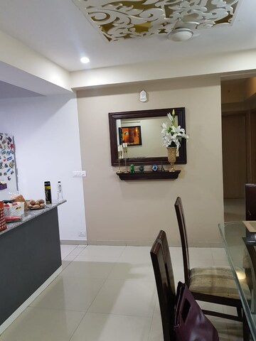 Furnished Amenities in 3 BHK Apartment at DLF The Skycourt, Sector 86 – for Sale