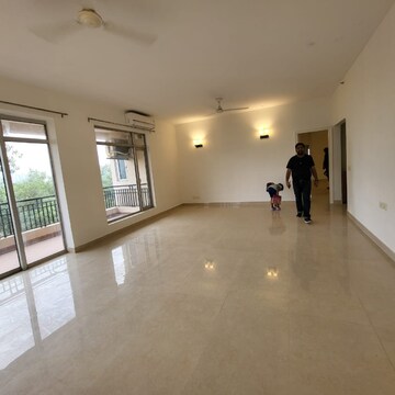 Room in 3 BHK Apartment at Central Park II-Bellevue, Tikri – for Sale