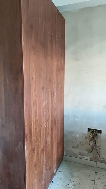 Bathroom in 2 BHK Builder Floor at Nirvana Country Birch Court, Sector 50 – for Rent