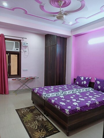Bedroom in 2 BHK Builder Floor at Sushant Lok 1, Sector 43 – for Rent
