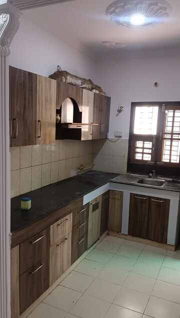 Kitchen in 3 BHK Apartment at Greenwood Apartment, Gomti Nagar – for Rent