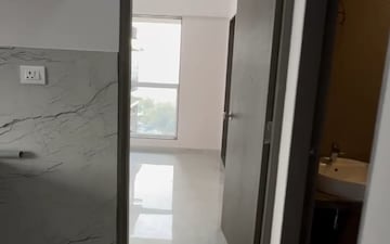 2 BHK Apartment For Rent in DLH Dream Tower, Jogeshwari West