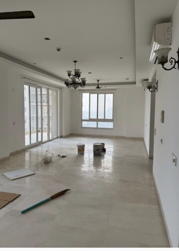 Room in 3 BHK Apartment at Puri Diplomatic Greens Phase I, Sector 111 – for Rent