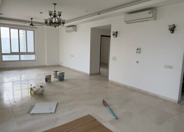 Room in 3 BHK Apartment at Puri Diplomatic Greens Phase I, Sector 111 – for Rent