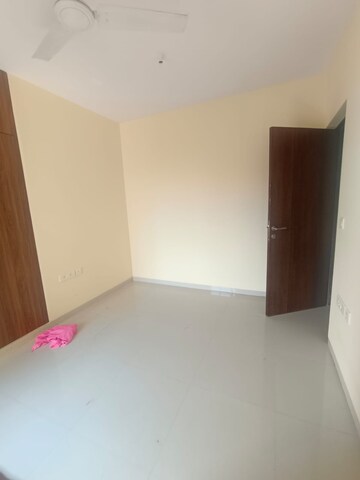 Room in 3 BHK Apartment at Acme Ozone, Manpada – for Rent