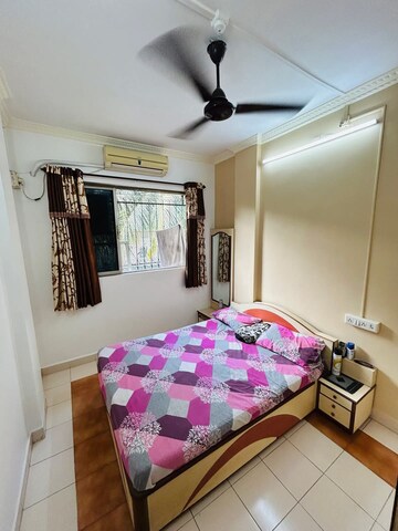 Bedroom in 1 RK Apartment at Sanghvi Estates, Kalyan West – for Rent