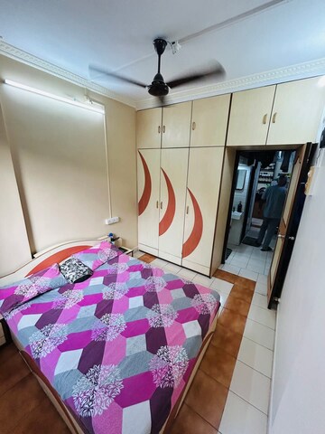 Bedroom in 1 RK Apartment at Sanghvi Estates, Kalyan West – for Rent