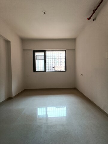 Master Bedroom in 1 BHK Apartment at Lodha Panacea Phase 2, Dombivli East – for Rent