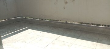 Swimming Pool in 3 BHK Apartment at Ansal Sushant Estate, Sector 52 – for Rent