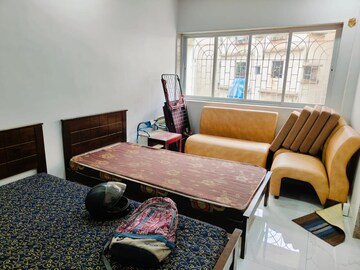 Room in  Pg at Kalwa – for Rent