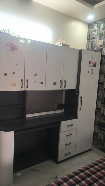 Kitchen in 3.5 BHK Builder Floor at Orchid Island, Sector 51 – for Rent