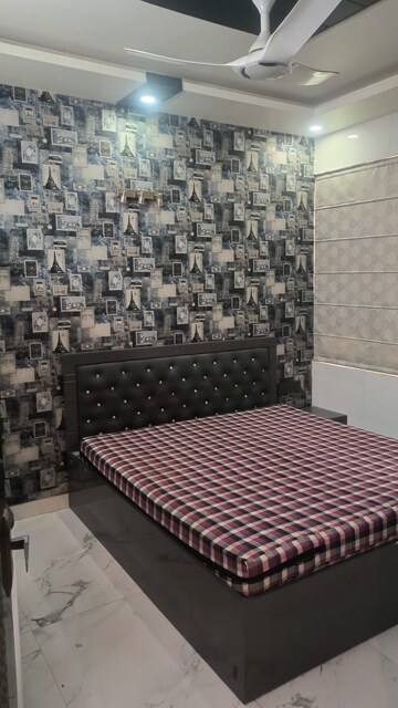 Bedroom in 3.5 BHK Builder Floor at Orchid Island, Sector 51 – for Rent