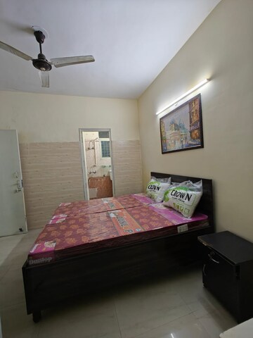 Bedroom in 3 BHK Builder Floor at Orchid Island, Sector 51 – for Rent