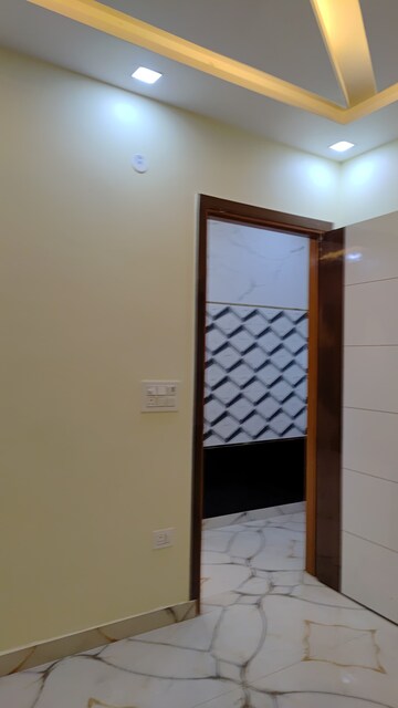 Room in 4 BHK Apartment at SDC Golden Palm, Tilak Nagar – for Sale