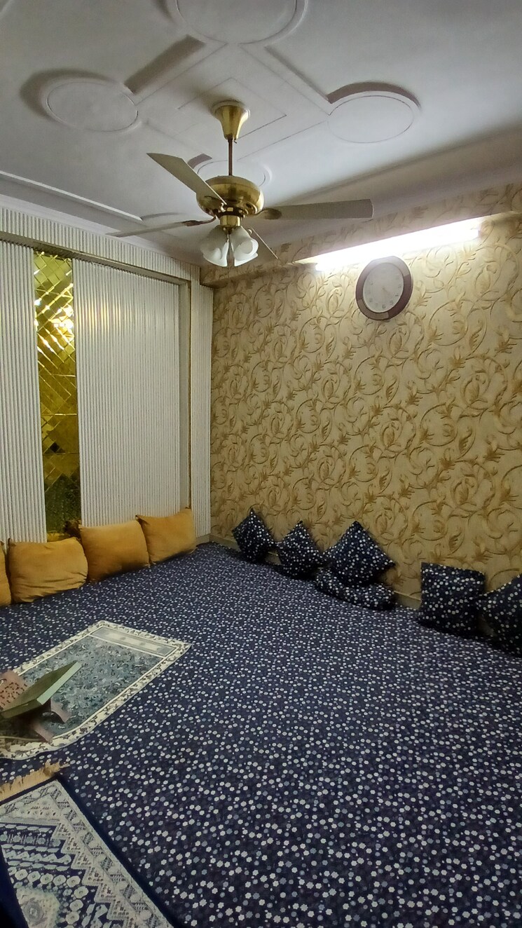 Bedroom, batla house 3 Bedroom 855 Sq.Ft. Apartment In Batla House Delhi 8176992