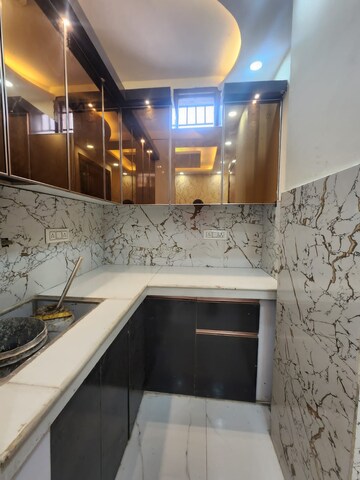 Kitchen in 1 BHK Builder Floor at Uttam Nagar West – for Sale