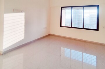 Room in 2 BHK Apartment at Anand Vihar Complex, Kalwa – for Rent
