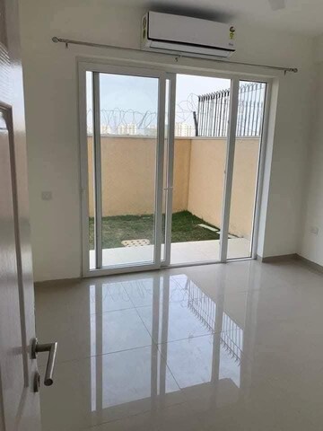 3 BHK Apartment For Rent in Vasundhara Sector 1