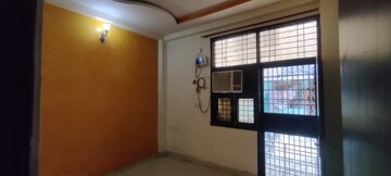 Room in 3 BHK Apartment at Vasundhara Sector 1 – for Rent