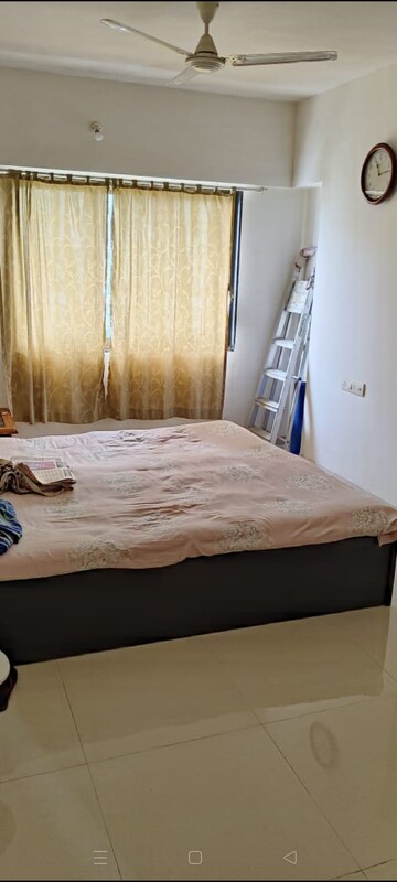 Bedroom in 2 BHK Apartment at Kanakia Spaces Sevens, Andheri East – for Rent