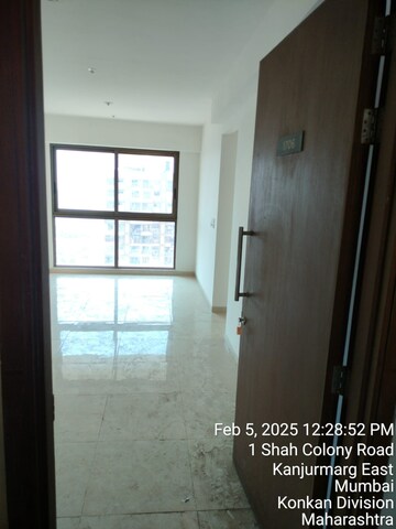 Building Lobby in 2 BHK Builder Floor at Runwal Bliss, Kanjurmarg East – for Sale