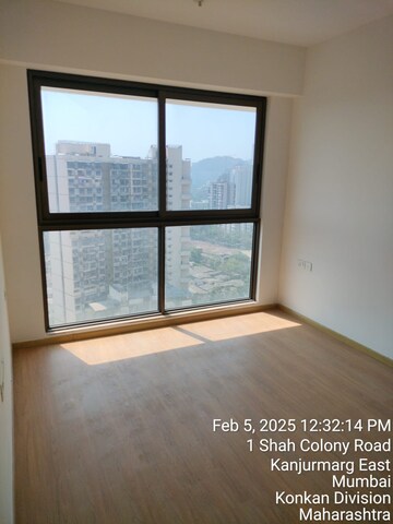 Room in 1.5 BHK Builder Floor at Runwal Bliss, Kanjurmarg East – for Sale