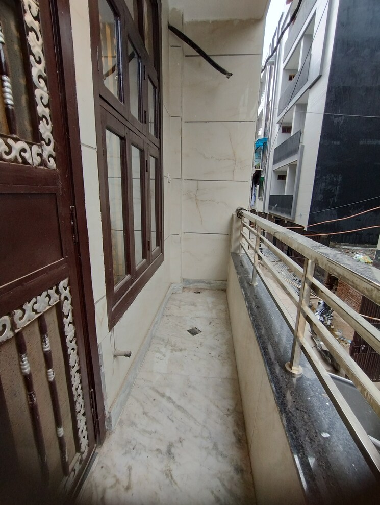 Exterior View, uttam nagar 3 Bedroom 700 Sq.Ft. Builder Floor In Uttam Nagar Delhi 8177137