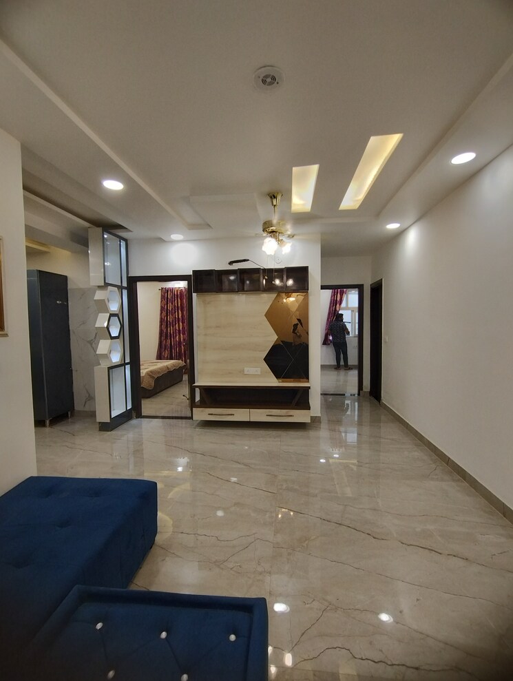 Living Room, uttam nagar 3 Bedroom 700 Sq.Ft. Builder Floor In Uttam Nagar Delhi 8177137