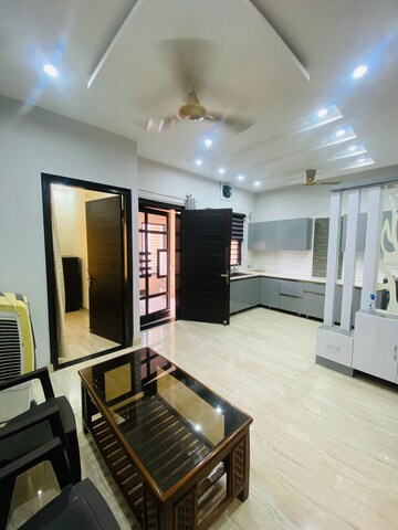2 BHK Builder Floor For Rent in Sunny Enclave