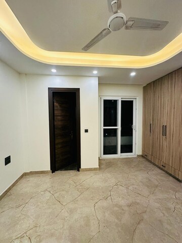 Building Lobby in 3 BHK Apartment at Bestech Park View Spa, Sector 47 – for Sale