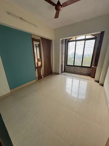 Room in 3 BHK Apartment at Mohan Pride, Kalyan West – for Sale