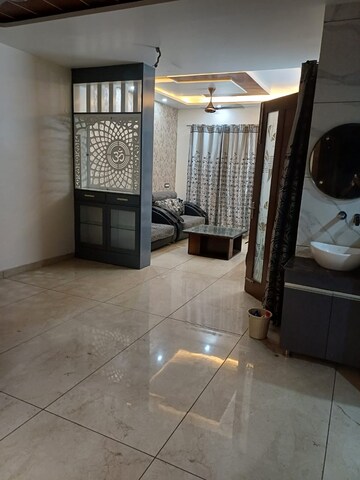 Living Room in 2 BHK Builder Floor at Vip Road – for Rent